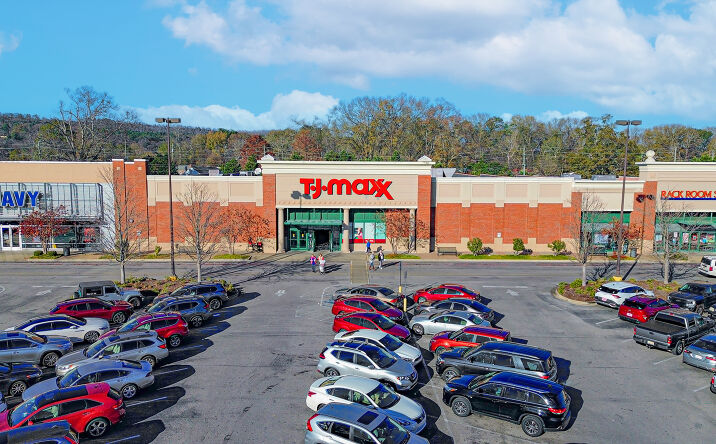 Pictures of Retail property located at 300 E Meighan Blvd, Gadsden, AL 35903 for sales - image #1