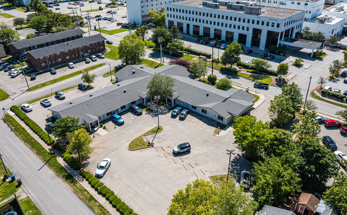 Pictures of Office property located at 4331 Churchman Ave, Louisville, KY 40215 for sales - image #1
