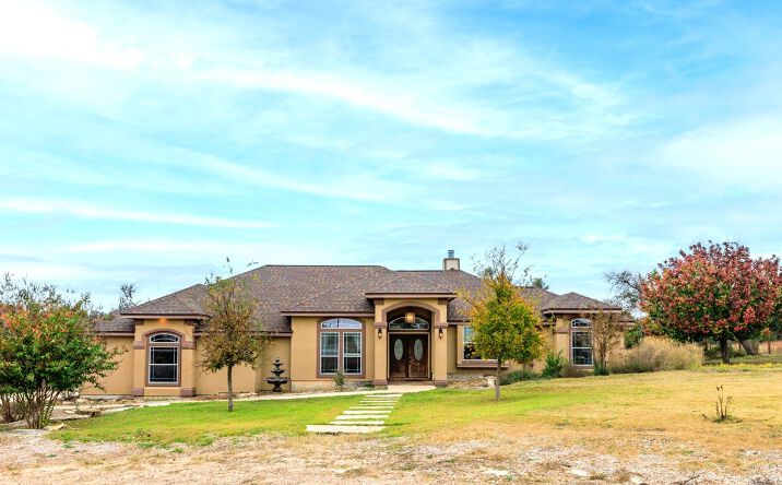 406 Cherry Mountain Loop, Fredericksburg