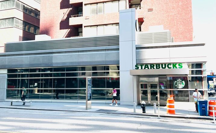 Pictures of Mixed Use property located at 160 Front St, New York, NY 10038 for sales - image #1
