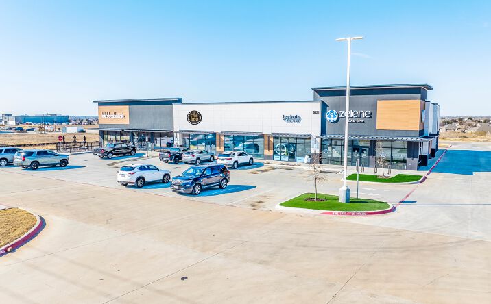 Pictures of Retail property located at 9824 Chloe Crk, Fort Worth, TX 76177 for sales - image #1