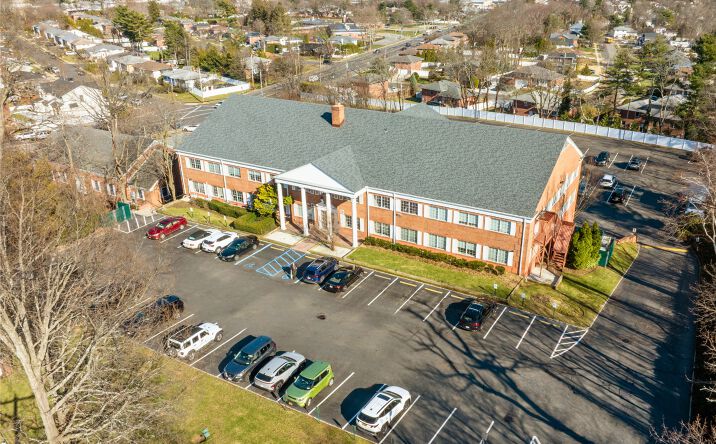Pictures of Office property located at 575 Jericho Tpke, Jericho, NY 11753 for sales - image #1
