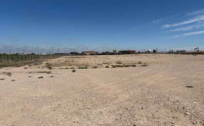 Pictures of Land property located at 2585 S Hwy 385, Odessa, TX 79766 for sales - image #1