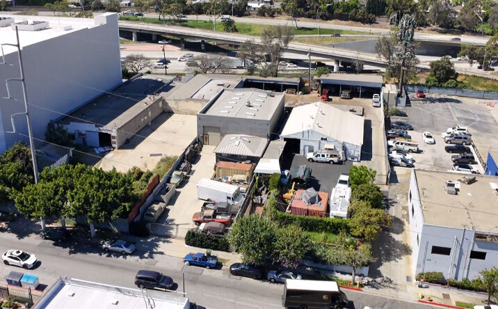 Pictures of Land property located at 929 West Hyde Park Boulevard, Inglewood, CA 90302 for sales - image #1
