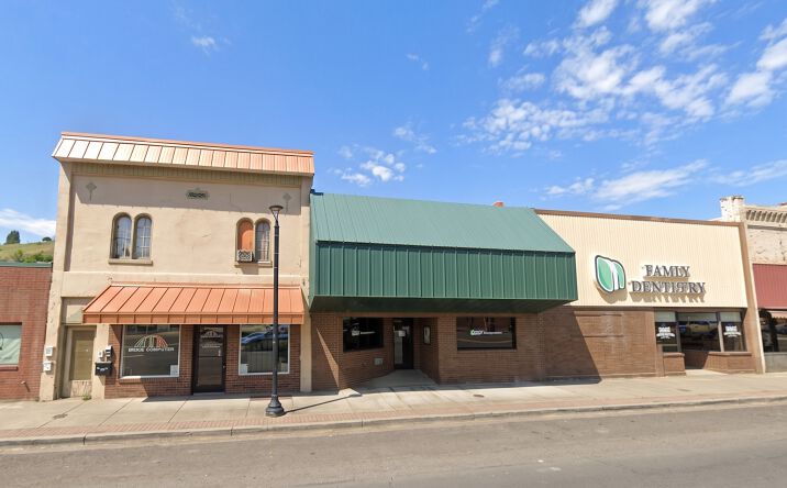 Pictures of Office property located at 210 S Main St colfax, Colfax, WA 99111 for sales - image #1