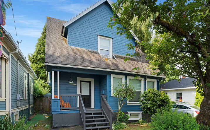 Pictures of Retail, Multifamily property located at 3236 Southeast Yamhill Street, Portland, OR 97214 for sales - image #1