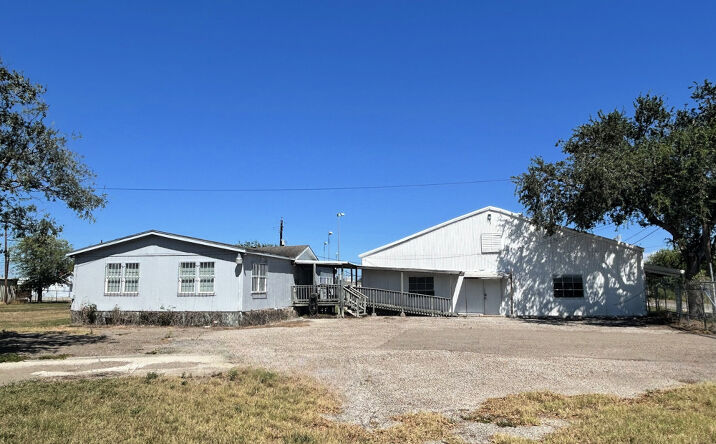 Pictures of Industrial property located at 601 Lily St, Corpus Christi, TX 78408 for sales - image #1