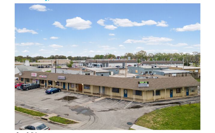 Pictures of Retail, Mixed Use property located at 4303 Blue Ridge Blvd, Kansas City, MO 64133 for sales - image #1
