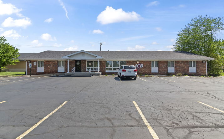 Pictures of Office, Special Purpose property located at 401 E SANGAMON AVE, SPRINGFIELD, IL 62702-1742 for sales - image #1