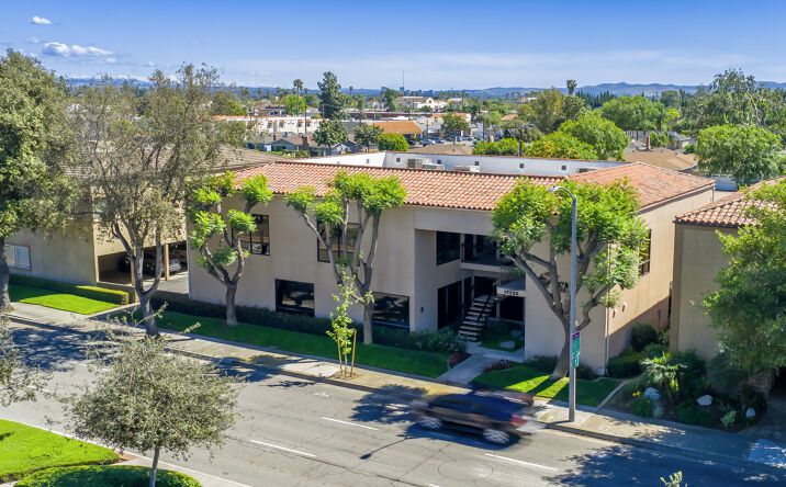 Pictures of Office property located at 17722 Irvine Blvd, Tustin, CA 92780 for sales - image #1