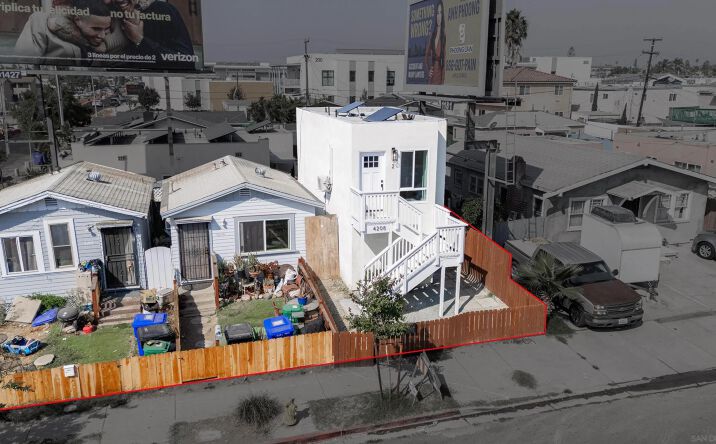 Pictures of Multifamily property located at 4204-4208 40th St, San Diego, CA 92105 for sales - image #1