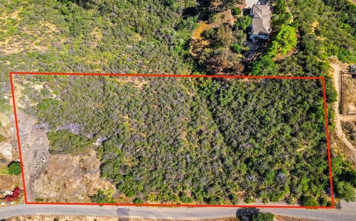 Pictures of Land property located at Denise Ct Unit 26, San Marcos, CA 92078 for sales - image #1