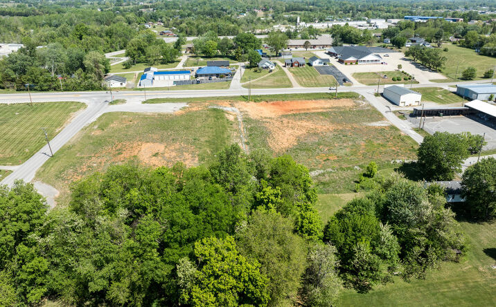 1147 W Highway 80, Somerset