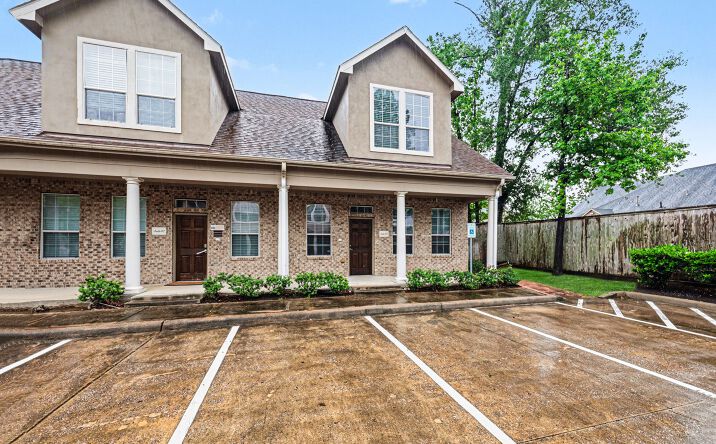 Pictures of Office property located at 25511 Budde Road, The Woodlands, TX 77380 for sales - image #1