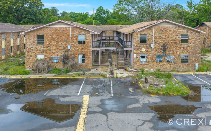 Pictures of Multifamily property located at 8040 Line Ave, Shreveport, LA 71106 for sales - image #1