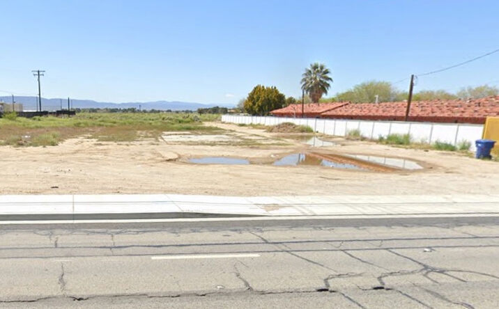 Pictures of Mixed Use property located at 43135 Sierra Hwy, Lancaster, CA 93534 for sales - image #1