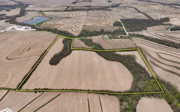 Pictures of Land property located at 61436 300th St., Malvern, IA 51551 for sales - image #1