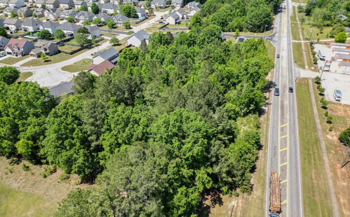 Pictures of Land property located at 0 Macon Road, Perry, GA 31069 for sales - image #1