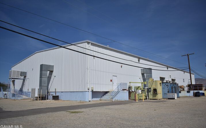 Pictures of Special Purpose property located at 17012 Roper Street, Mojave, CA 93501 for sales - image #1