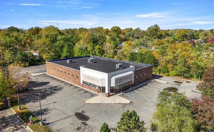 Pictures of Special Purpose property located at 14686 Telegraph Road, Taylor, MI 48180 for sales - image #1