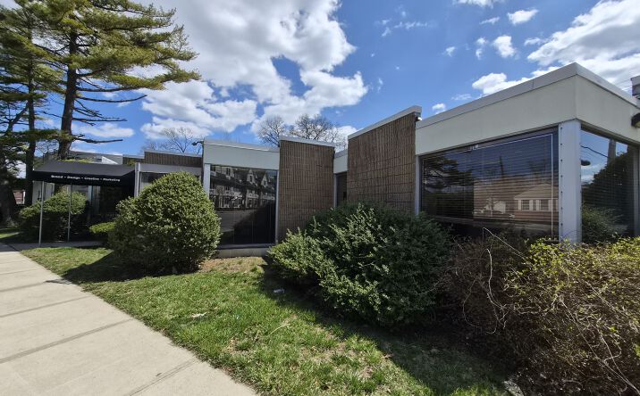 Pictures of Industrial, Office, Retail property located at 121 W Oak St, Amityville, NY 11701 for sales - image #1