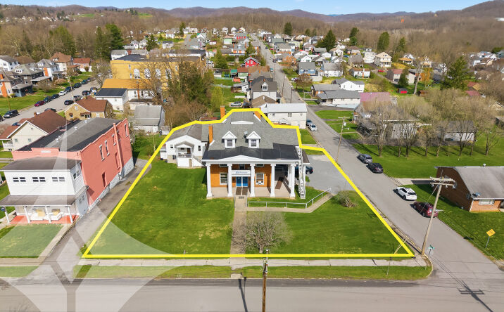 Pictures of Mixed Use, Multifamily, Office property located at 1042 Morgantown Ave, Fairmont, WV 26554 for sales - image #1
