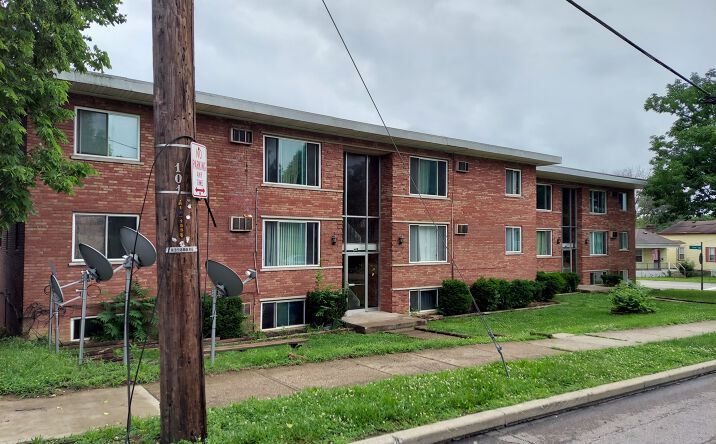 Pictures of Multifamily property located at 425 Mill St, Cincinnati, OH 45215 for sales - image #1