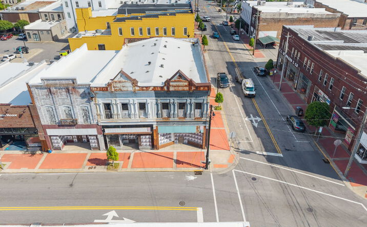 Pictures of Retail, Office, Mixed Use property located at 133 Tarboro Street Southwest, Wilson, NC 27893 for sales - image #1