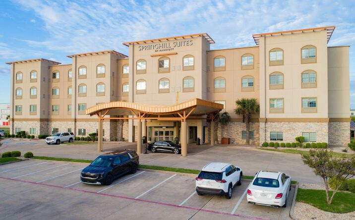Pictures of Hospitality property located at 200 Colonnade Parkway, Woodway, TX 76712 for sales - image #1