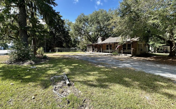 Pictures of Multifamily, Office, Retail property located at 1420 U.S. 52, Moncks Corner, SC 29461 for sales - image #1