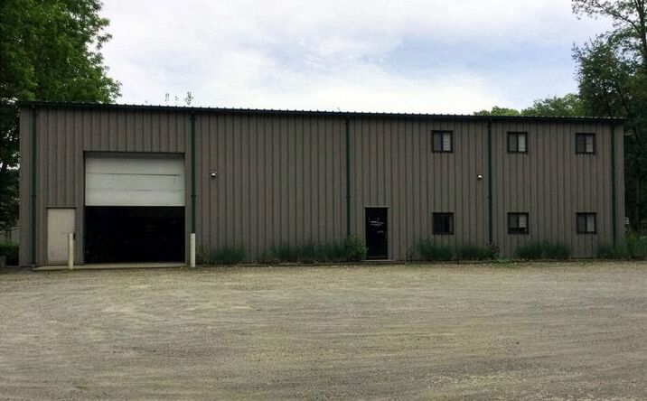 Pictures of Office, Industrial property located at 361 Shadyside Drive, Burns Harbor, IN 46304 for sales - image #1