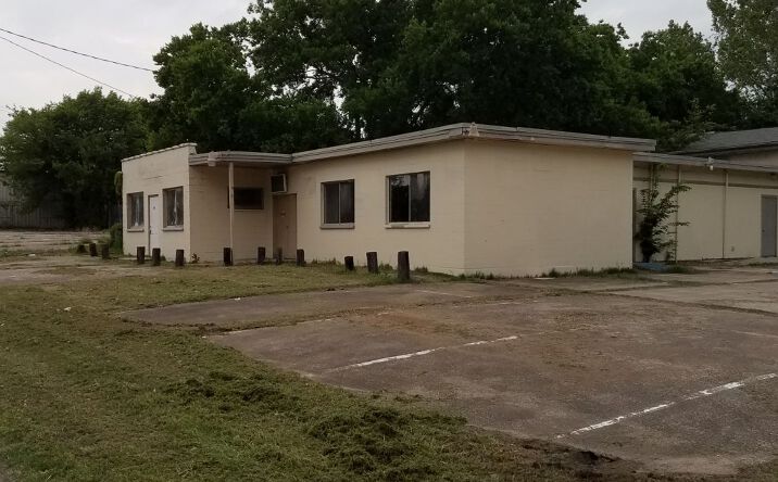 Pictures of Land, Mixed Use, Special Purpose property located at 818 East Sycamore Street, Denton, TX 76205 for sales - image #1