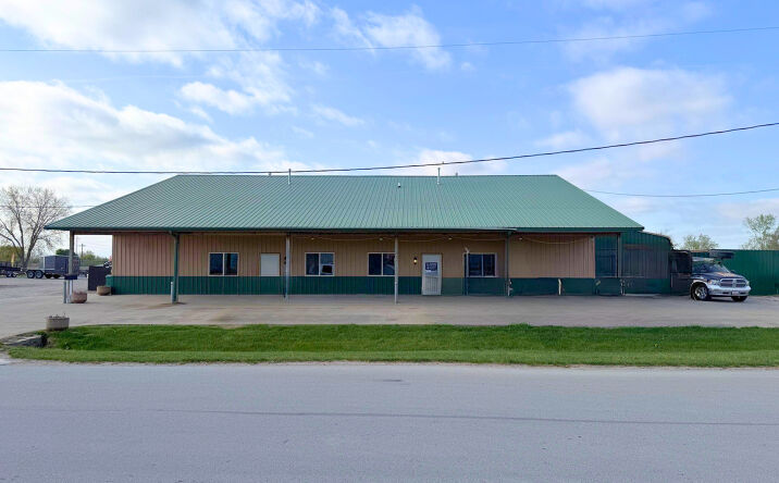 Pictures of Industrial property located at 309 E 35th Street, Bellevue, NE 68005 for sales - image #1