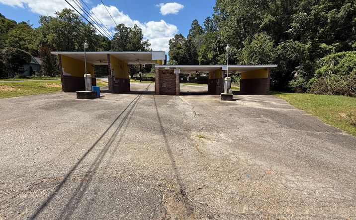 Pictures of Special Purpose property located at 330 Callands Road, Chatham, VA 24531 for sales - image #1