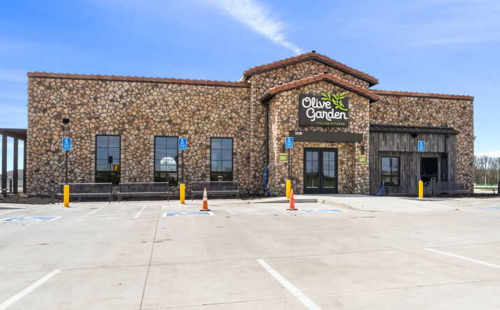 Pictures of Retail property located at 1820 Southeast 16th Street, Ames, IA 50010 for sales - image #1