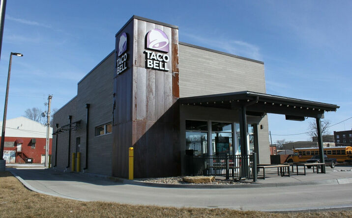 Pictures of Retail property located at 937 Main St, Atchison, KS 66002 for sales - image #1