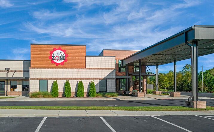 Pictures of Retail, Special Purpose property located at 2615 Old Fairway Road, Huntsville, AL 35806 for sales - image #1