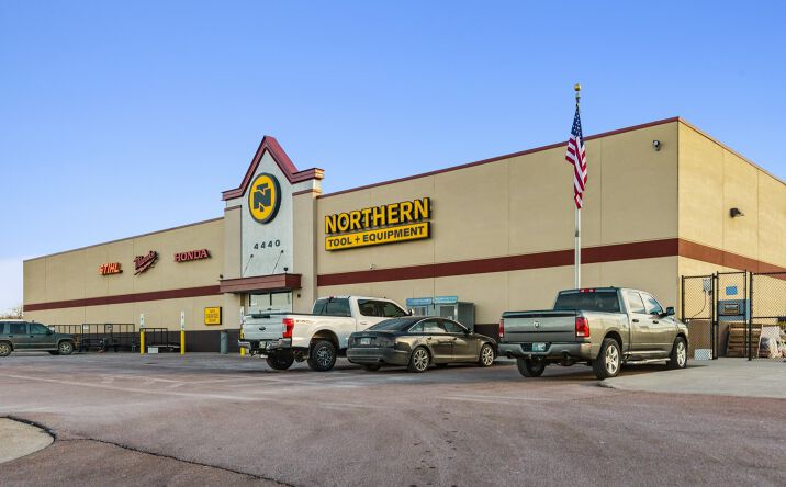 Pictures of Retail property located at 4440 West Crossroads Place, Sioux Falls, SD 57106 for sales - image #1