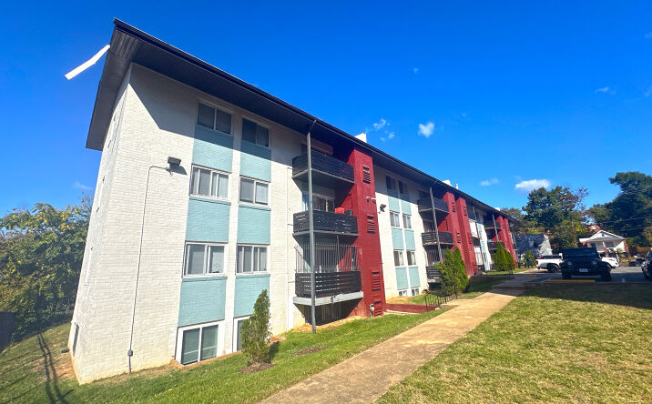 Pictures of Multifamily property located at 5005-5011 Bass Place Southeast, Washington, DC 20019 for sales - image #1