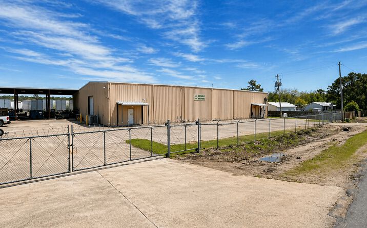 Pictures of Industrial property located at 6650 West Bay Road, Baytown, TX 77523 for sales - image #1