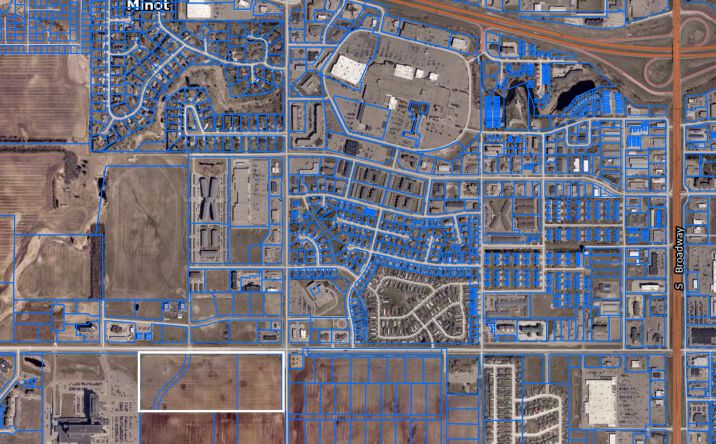 Pictures of Land property located at 1605 37th Avenue Southwest, Minot, ND 58701 for sales - image #1