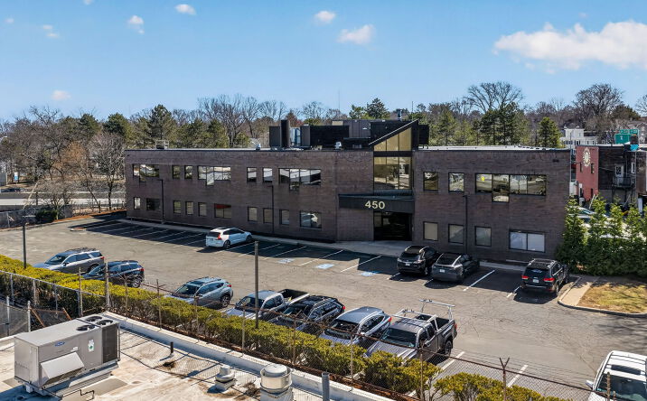 Pictures of Office property located at 450 LEXINGTON ST AUBURNDALE, NEWTON, MA 02466 for sales - image #1