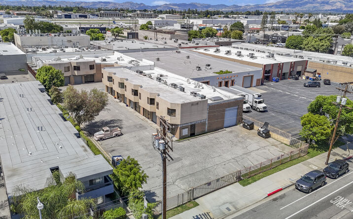 Pictures of Office, Industrial property located at 6915 Woodley Avenue, Los Angeles, CA 91406 for sales - image #1