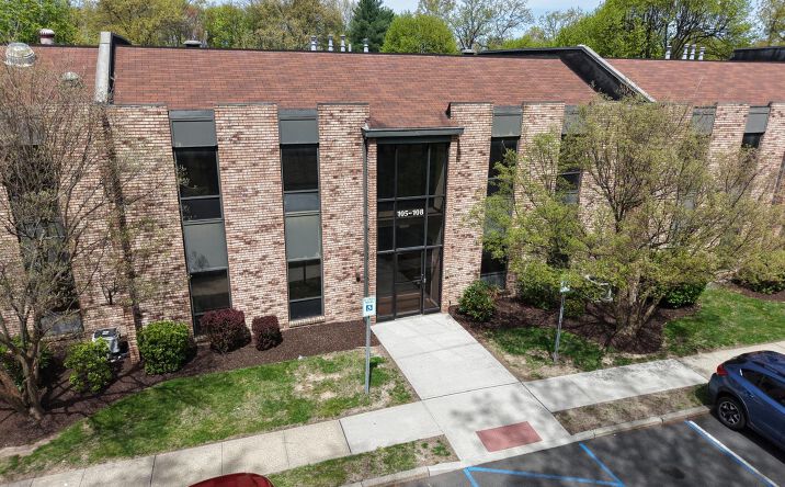 Pictures of Office property located at 55 Old Nyack Turnpike, Clarkstown, NY 10954 for sales - image #1
