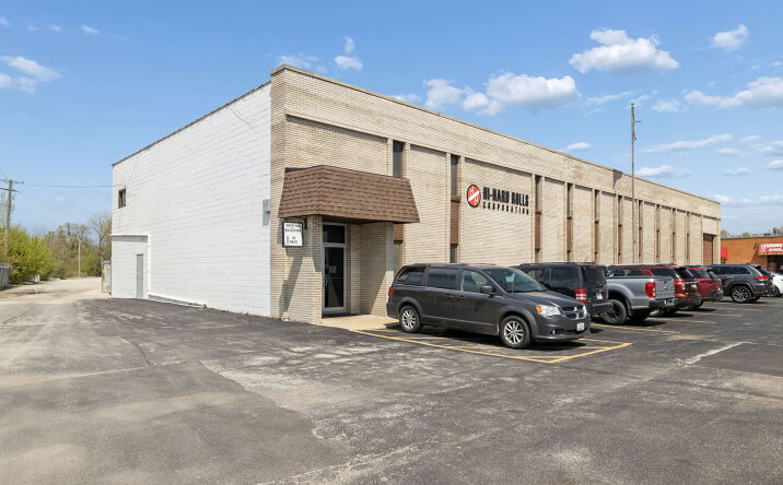 Pictures of Industrial property located at 379 E 147th St, Harvey, IL 60426 for sales - image #1
