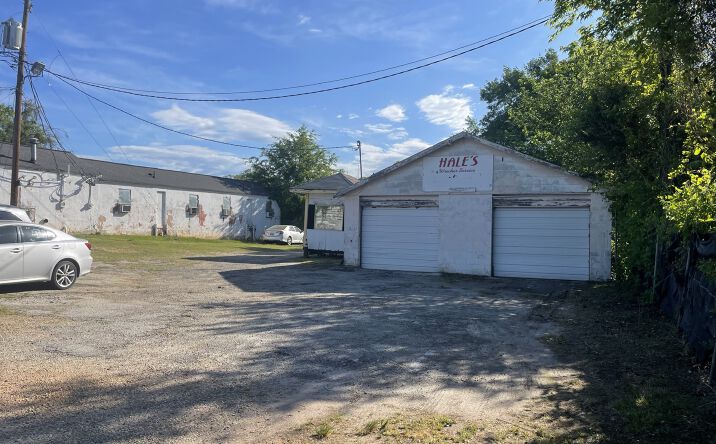 1240 Poinsett Highway, Greenville