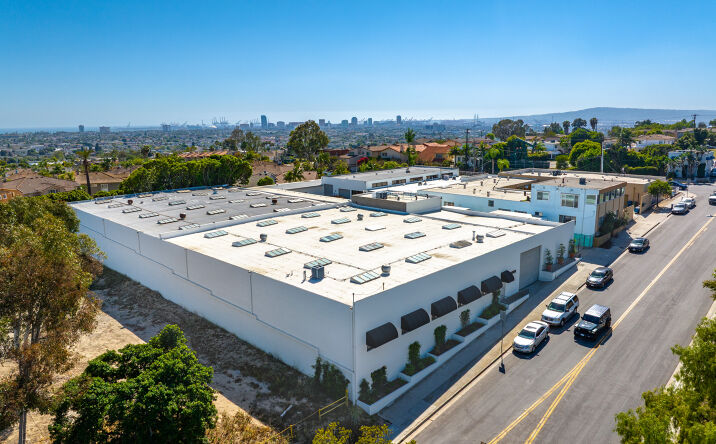 Pictures of Industrial property located at 2180 TEMPLE AVE, LONG BEACH, CA 90804-1020 for sales - image #1