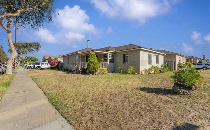 Pictures of Multifamily property located at 3613 Via Campo, Montebello, CA 90640 for sales - image #1