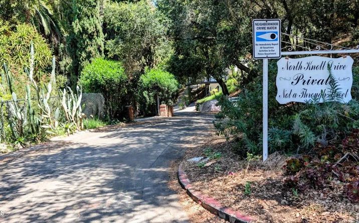 Pictures of Land property located at 3530 N Knoll, Los Angeles, CA 90068 for sales - image #1
