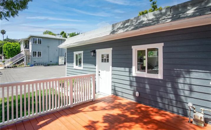 Pictures of Multifamily property located at 5405-5411 Newtonia, Los Angeles, CA 90032 for sales - image #1